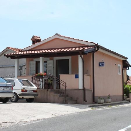 Apartments With A Parking Space Kraj, Opatija - 7794 Kraj  Экстерьер фото